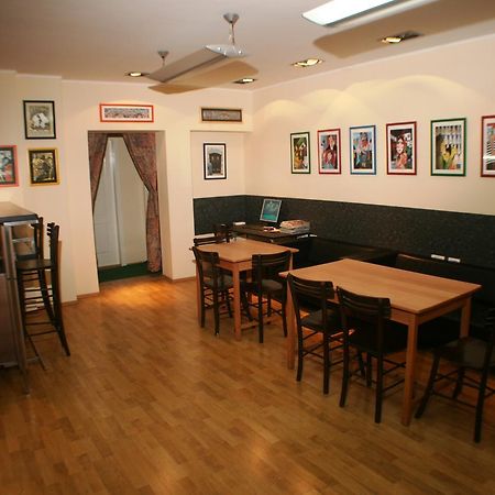 Hostel Jasmin Belgrád Étterem fotó